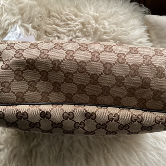 😍🎁AUTHENTIC!! BNNT! GUCCI GG Canvas Web Sherry Shoulder Bag. - Picture 3 of 10